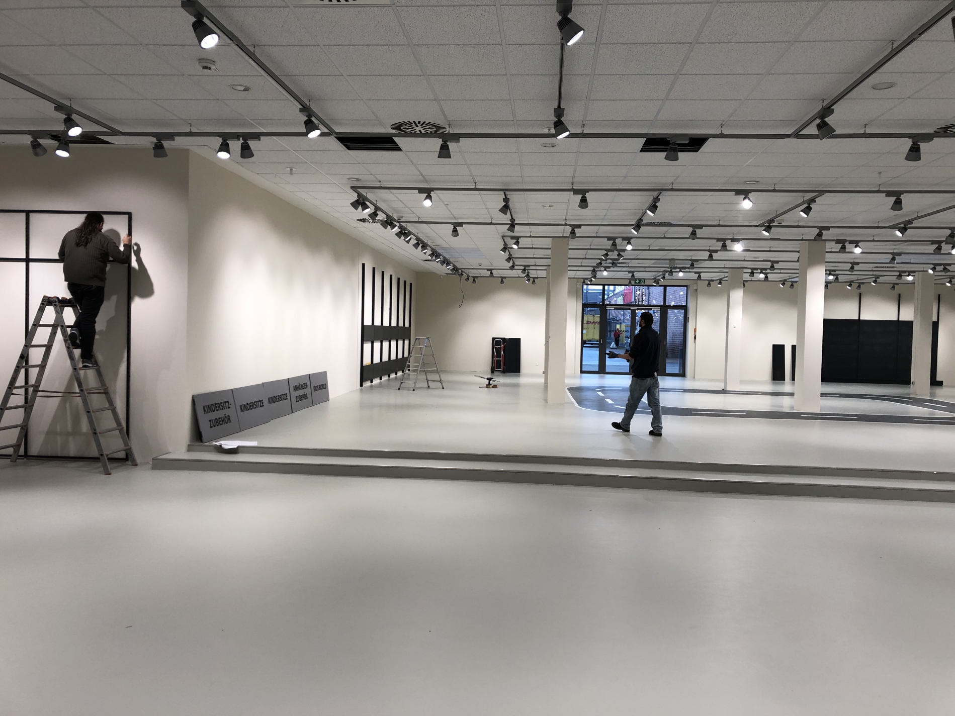 Montage Category Montage